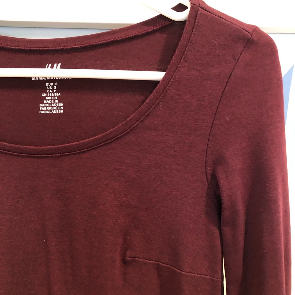 H&M Maternity 3/4 Sleeve Top